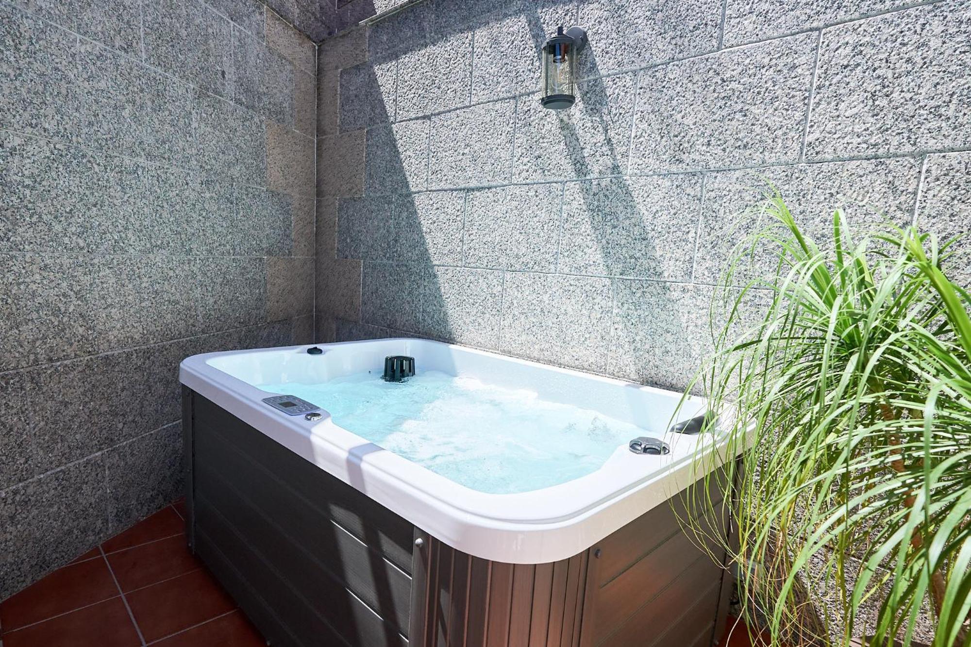 Apartamento Sanmartino Con Jacuzzi Tui Dış mekan fotoğraf
